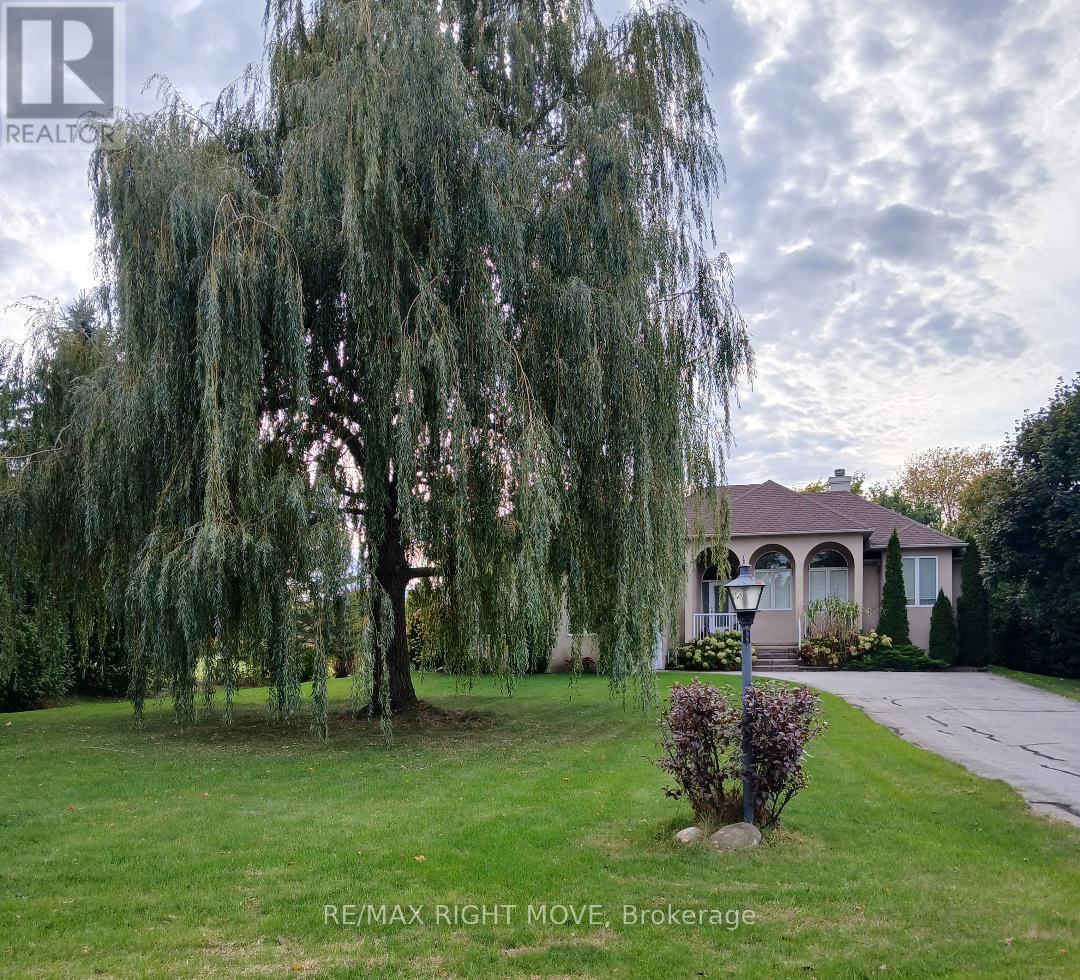 14 Sandlewood Trail, Ramara, Ontario  L0K 1B0 - Photo 2 - S12048007