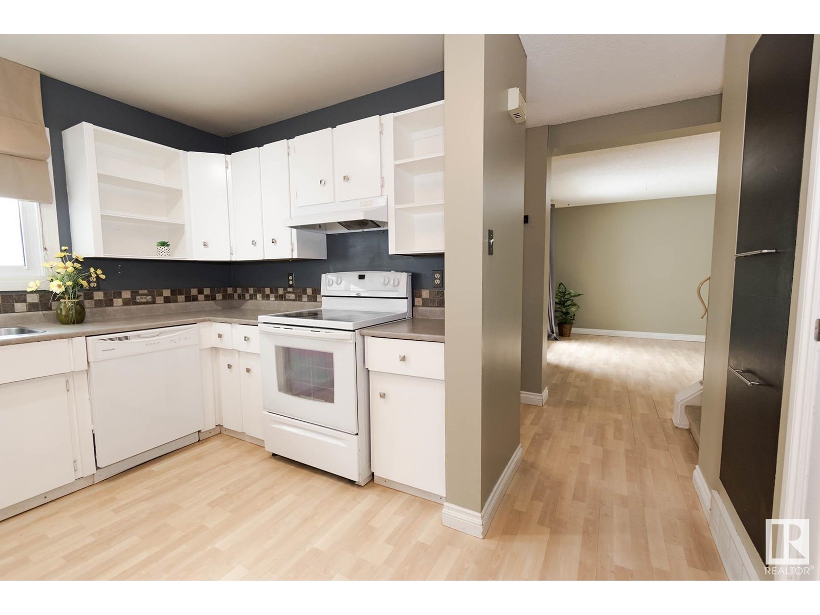 142 Kaskitayo Co Nw, Edmonton, Alberta  T6J 3T3 - Photo 10 - E4433553