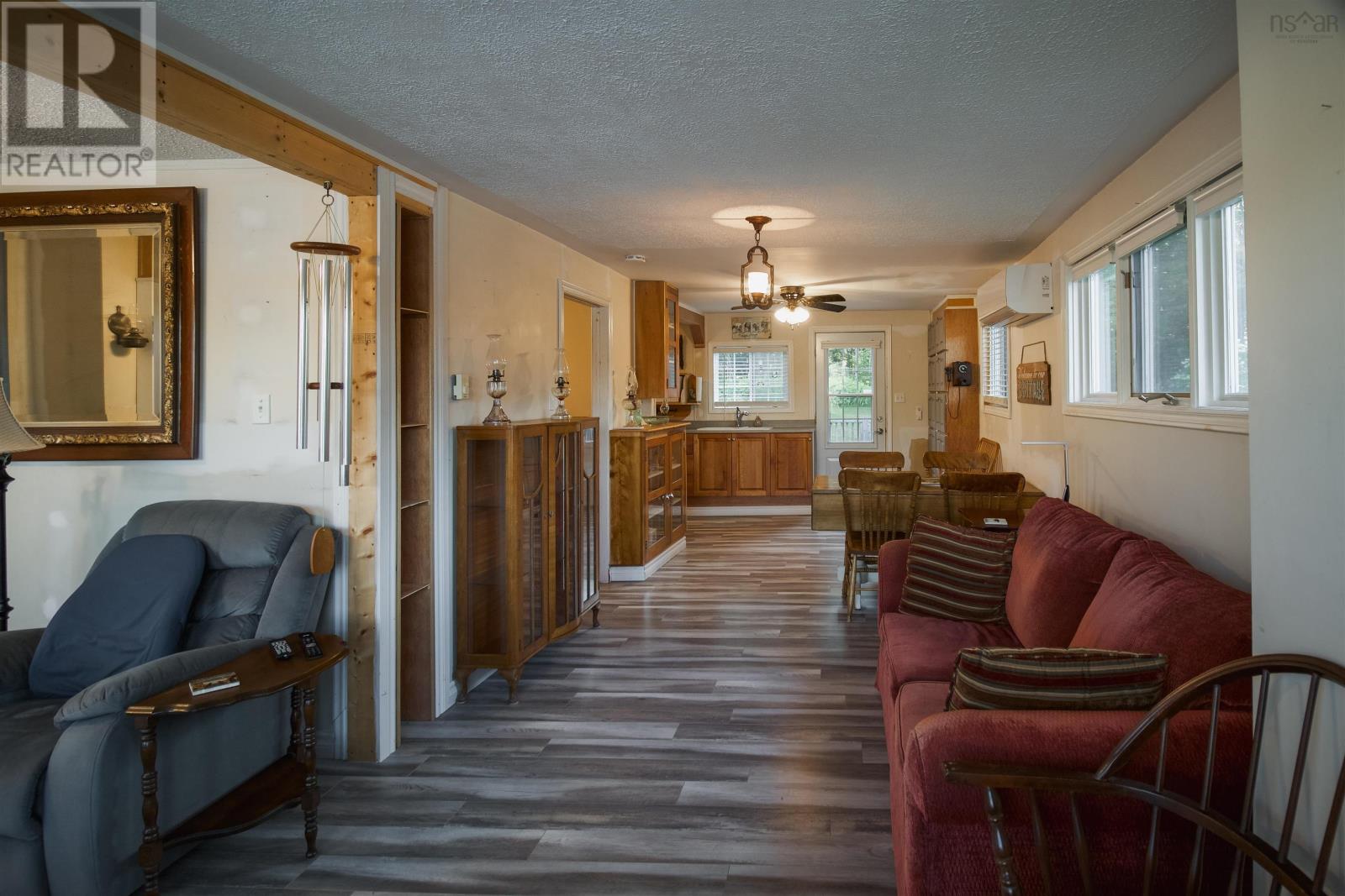 5 Johnson Road, Mount Uniacke, Nova Scotia  B0N 1Z0 - Photo 7 - 202509344