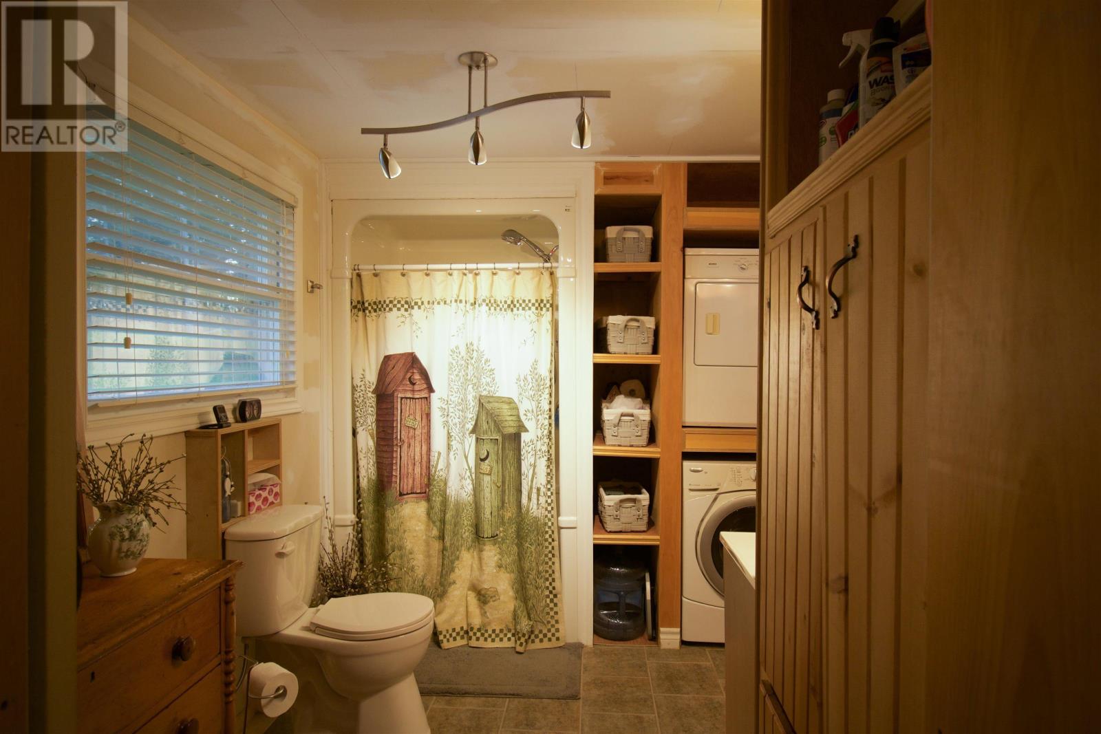 5 Johnson Road, Mount Uniacke, Nova Scotia  B0N 1Z0 - Photo 15 - 202509346