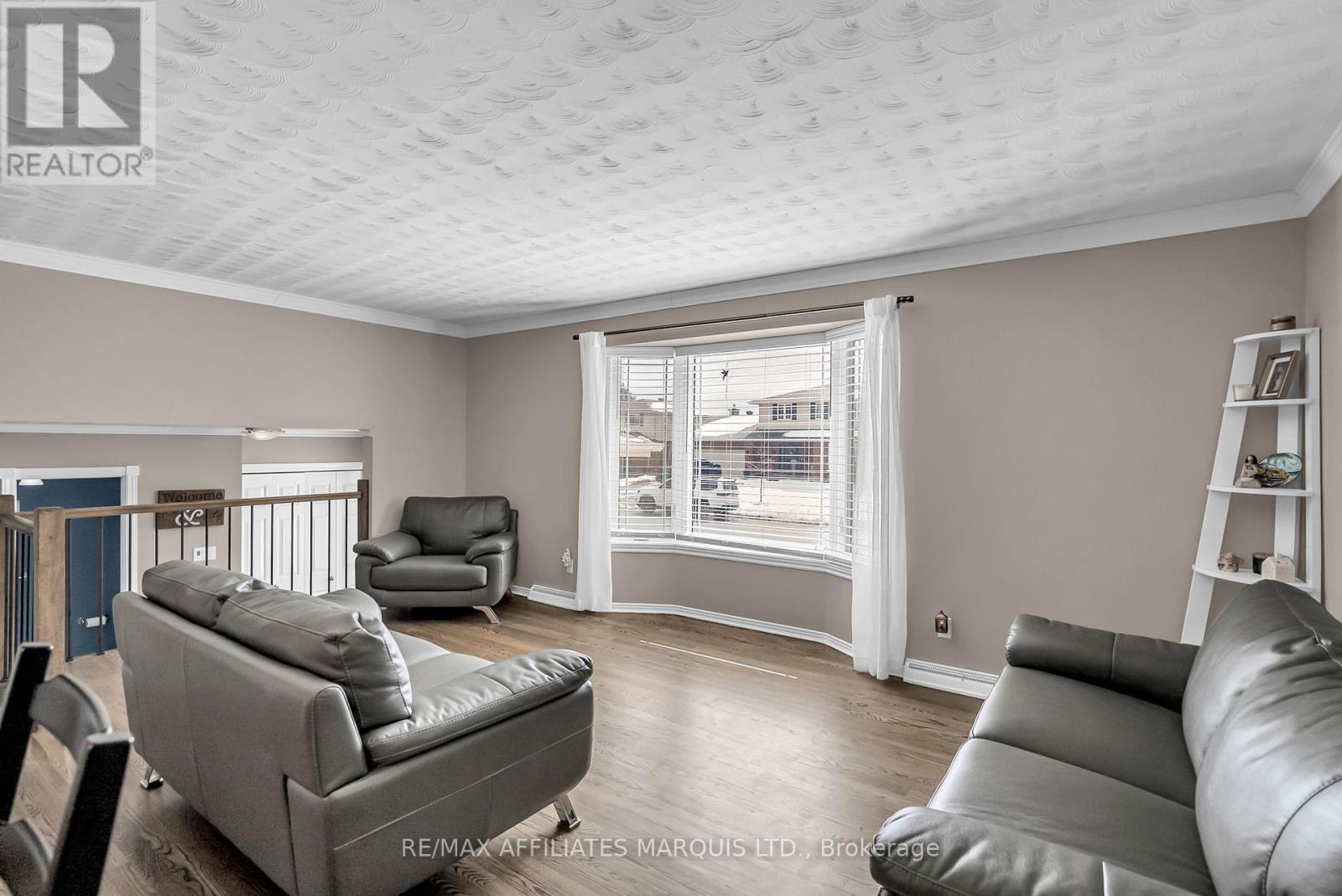 1933 Belvedere Crescent, Cornwall, Ontario  K6H 6L9 - Photo 8 - X12114627