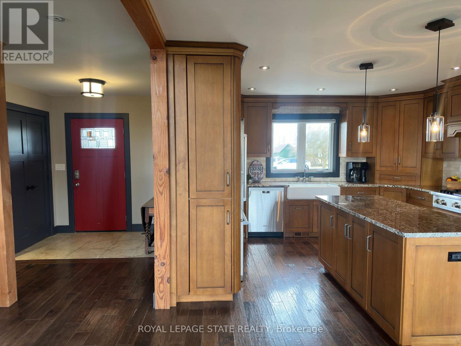1655 Indiana Road E, Haldimand, Ontario  N0A 1C0 - Photo 10 - X12041092