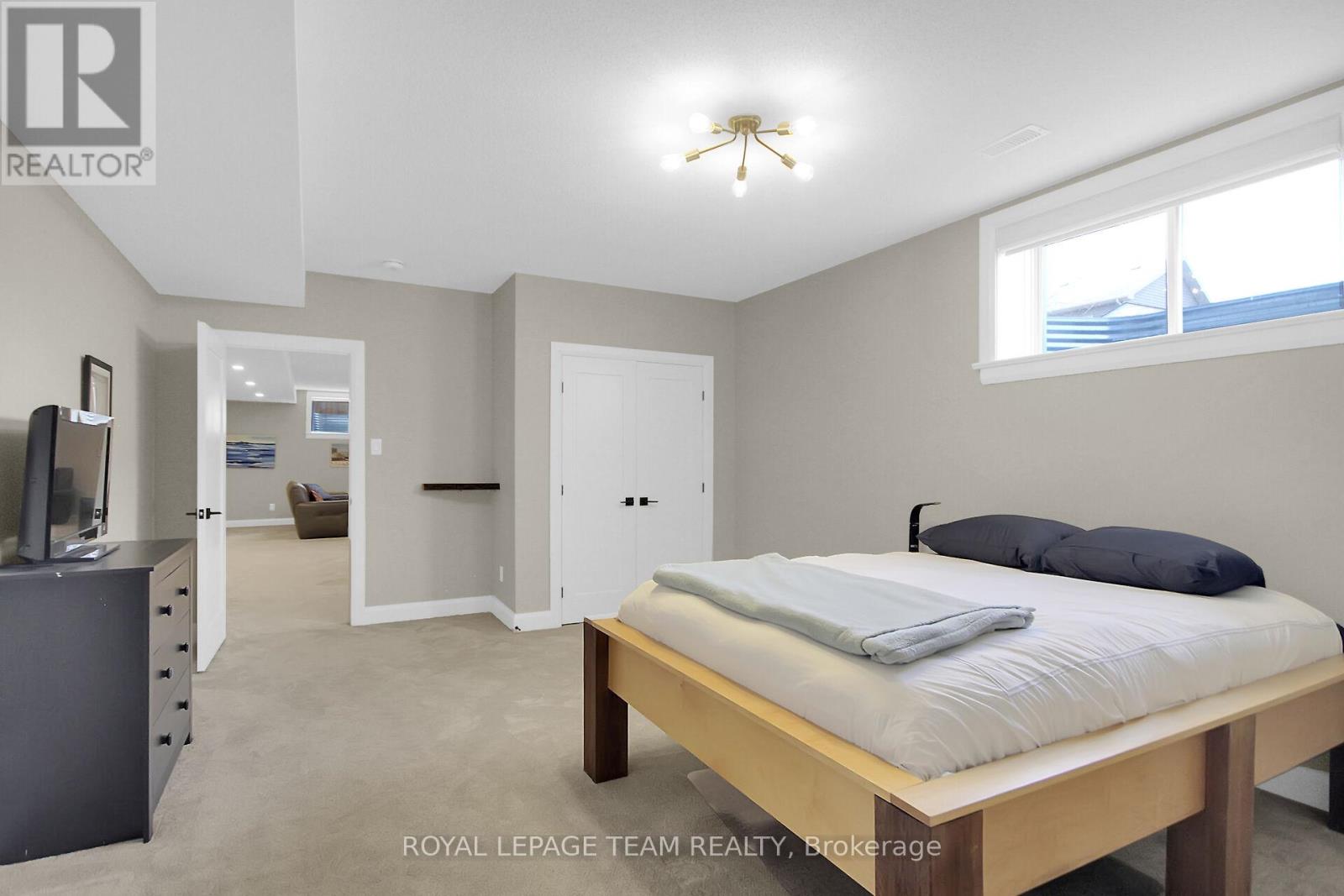 65 Nixon Farm Drive, Ottawa, Ontario  K0A 2Z0 - Photo 24 - X12114569