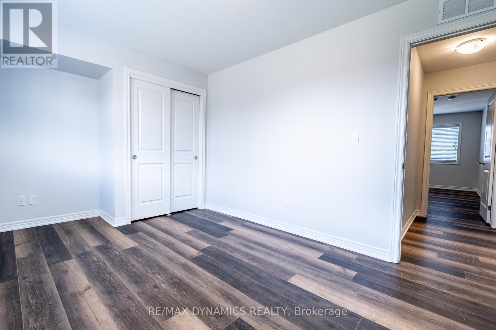 34 Crow Street, Welland, Ontario  L3C 0E4 - Photo 24 - X12114554
