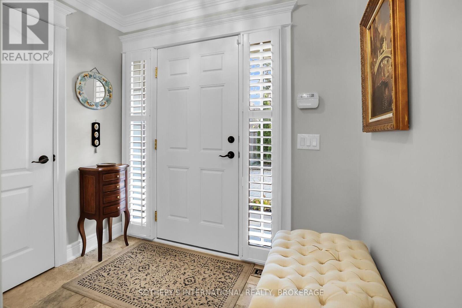 4 - 175 Queen Street N, Niagara-On-The-Lake, Ontario  L0S 1J0 - Photo 4 - X12114609