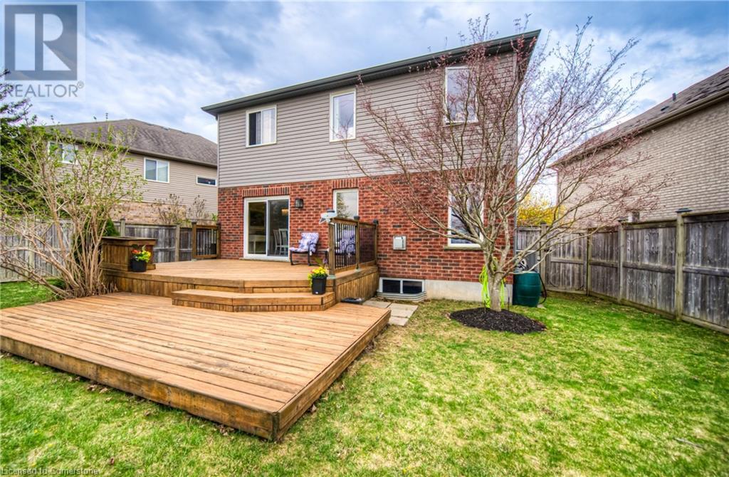 957 Banffshire Court, Kitchener, Ontario  N2R 1W8 - Photo 37 - 40722990