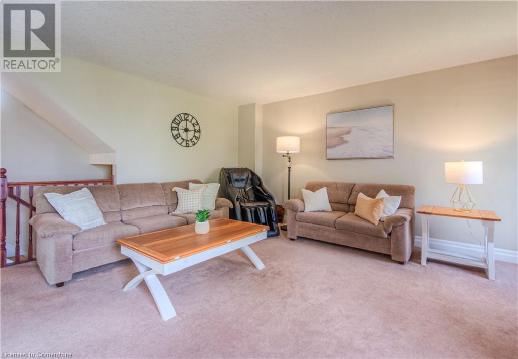 Property at 957 BANFFSHIRE Court image 5