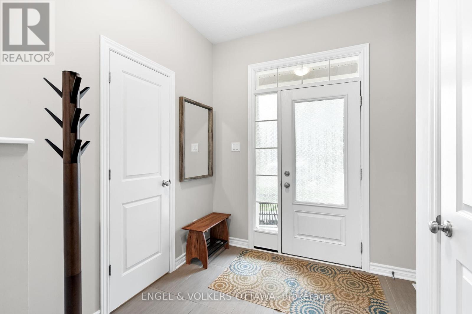 3499 Woodroffe Avenue, Ottawa, Ontario  K2G 7A6 - Photo 3 - X12114622