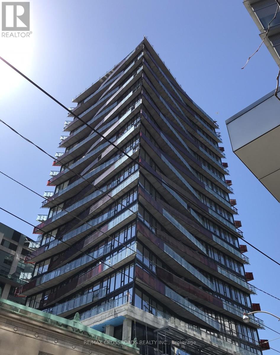 2105 - 215 QUEEN STREET W, Toronto, Ontario