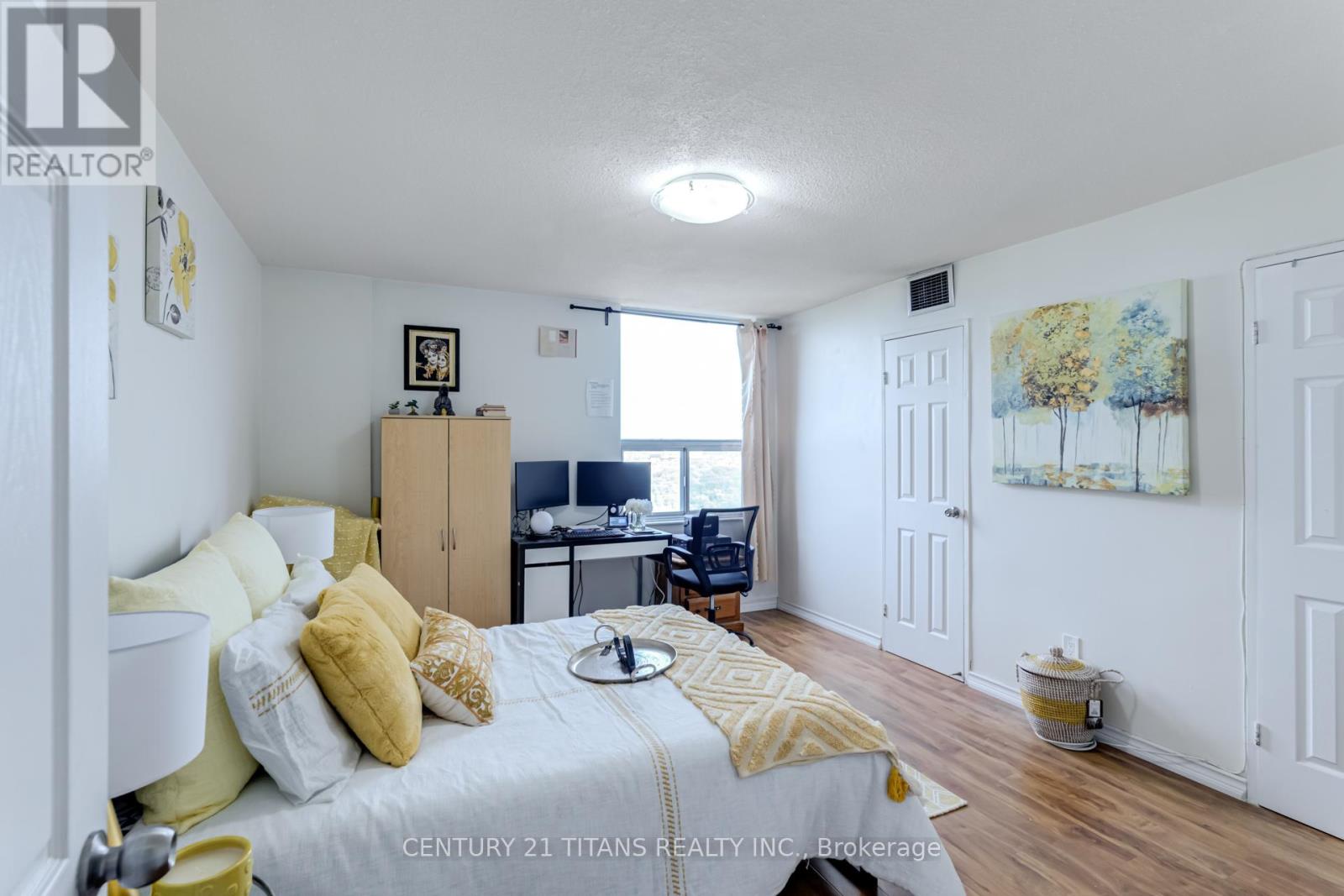 1510 - 5 Shady Golfway, Toronto (Flemingdon Park), Ontario  M3C 3A5 - Photo 26 - C12114540
