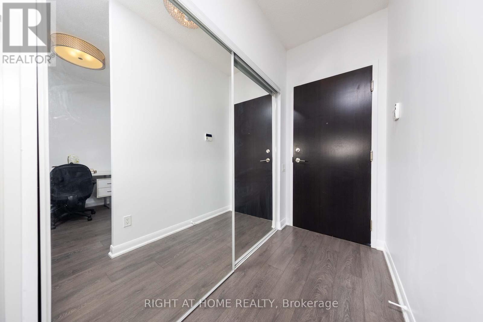 Lph202 - 5162 Yonge Street, Toronto, Ontario  M2N 0E9 - Photo 12 - C12114566