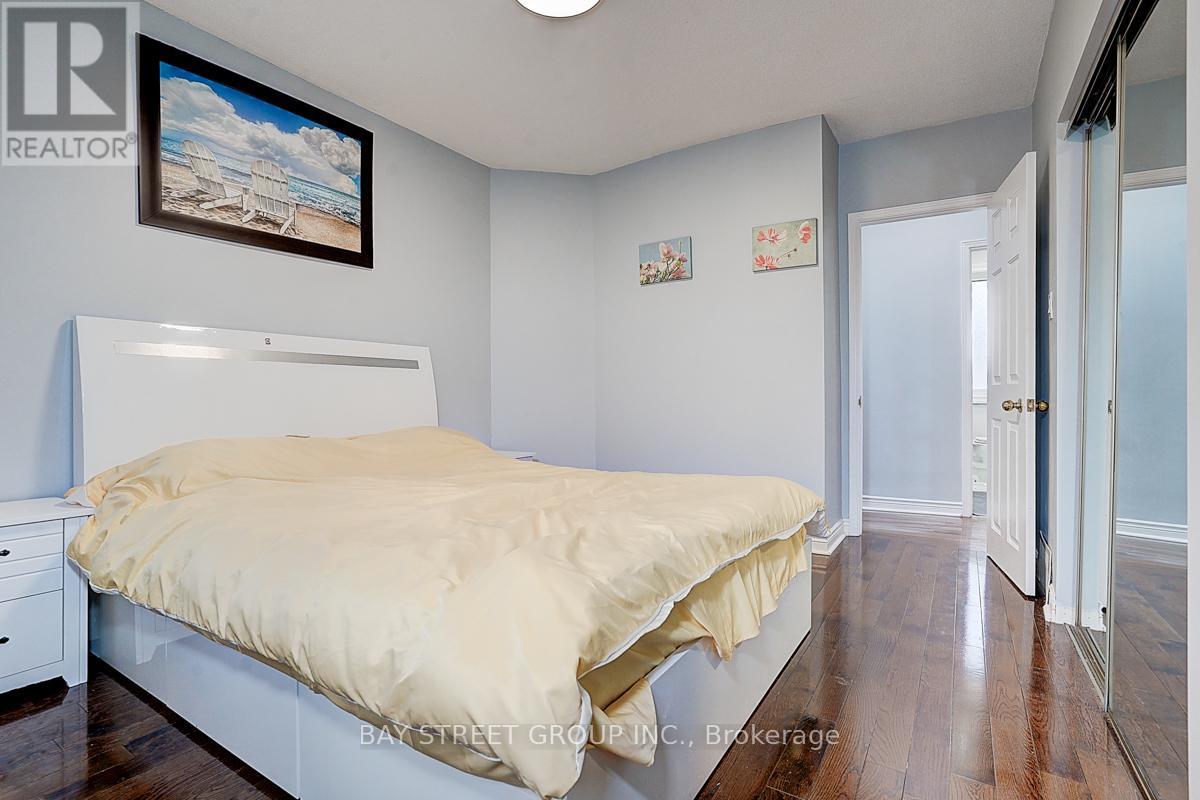 6 Larwood Boulevard, Toronto, Ontario  M1M 2M5 - Photo 31 - E12114577