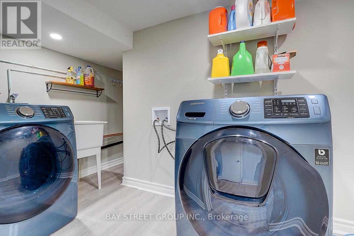 6 Larwood Boulevard, Toronto, Ontario  M1M 2M5 - Photo 38 - E12114577