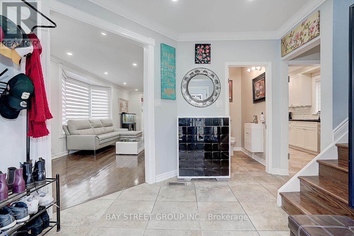 Property at 6 LARWOOD BOULEVARD image 4