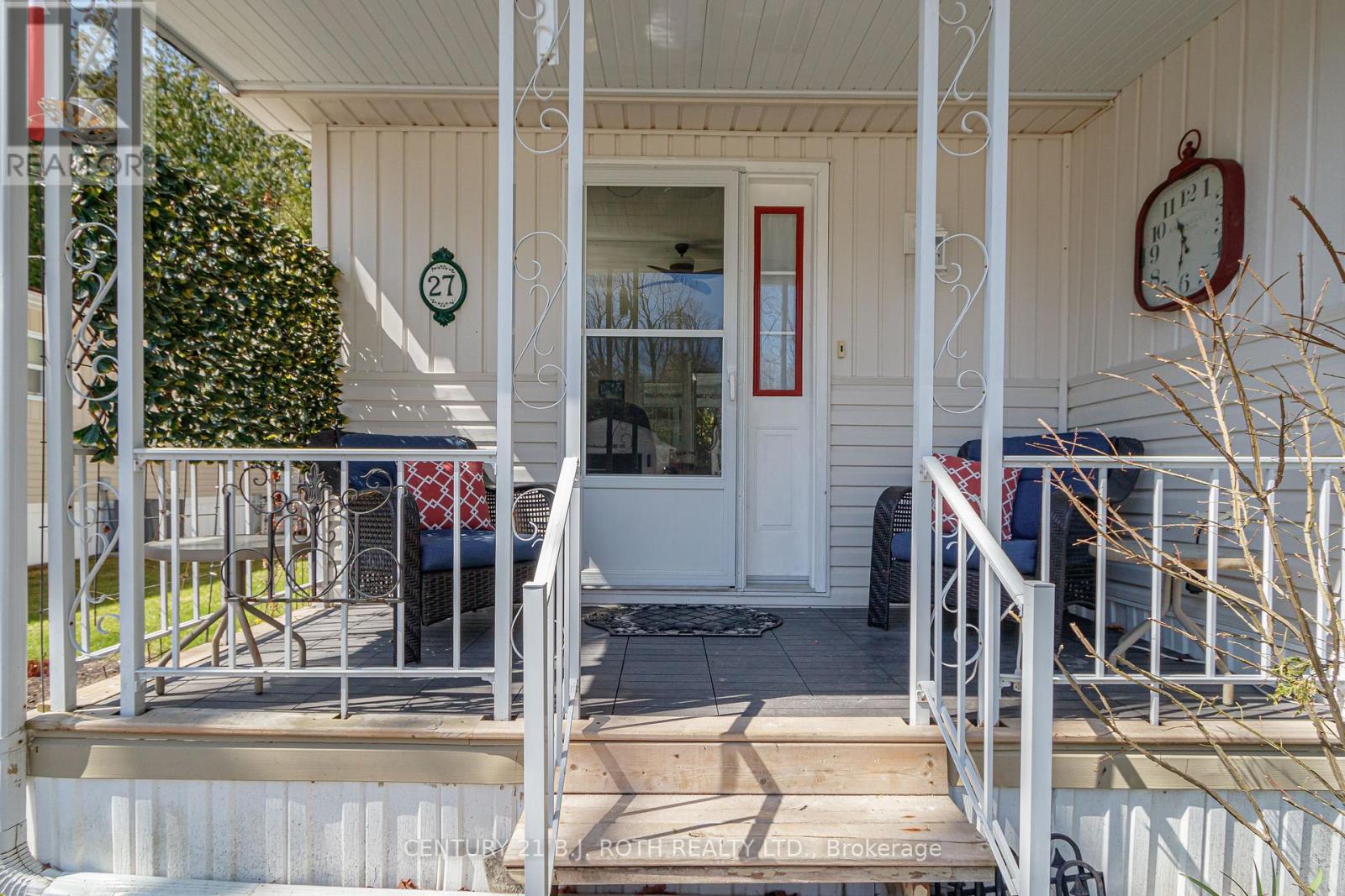 Property at 27 THE BOARDWALK image 2