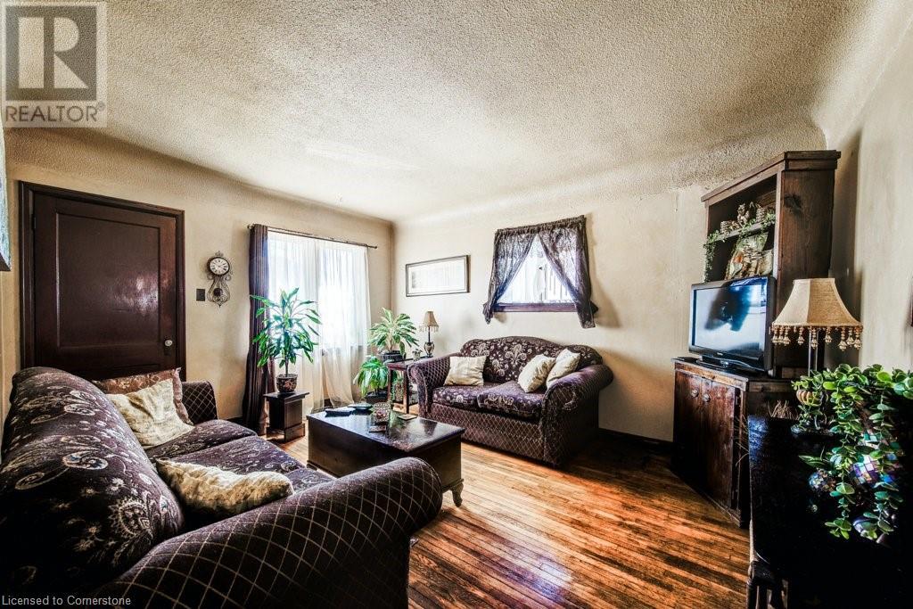 Property at 326 BLUCHER Boulevard image 5