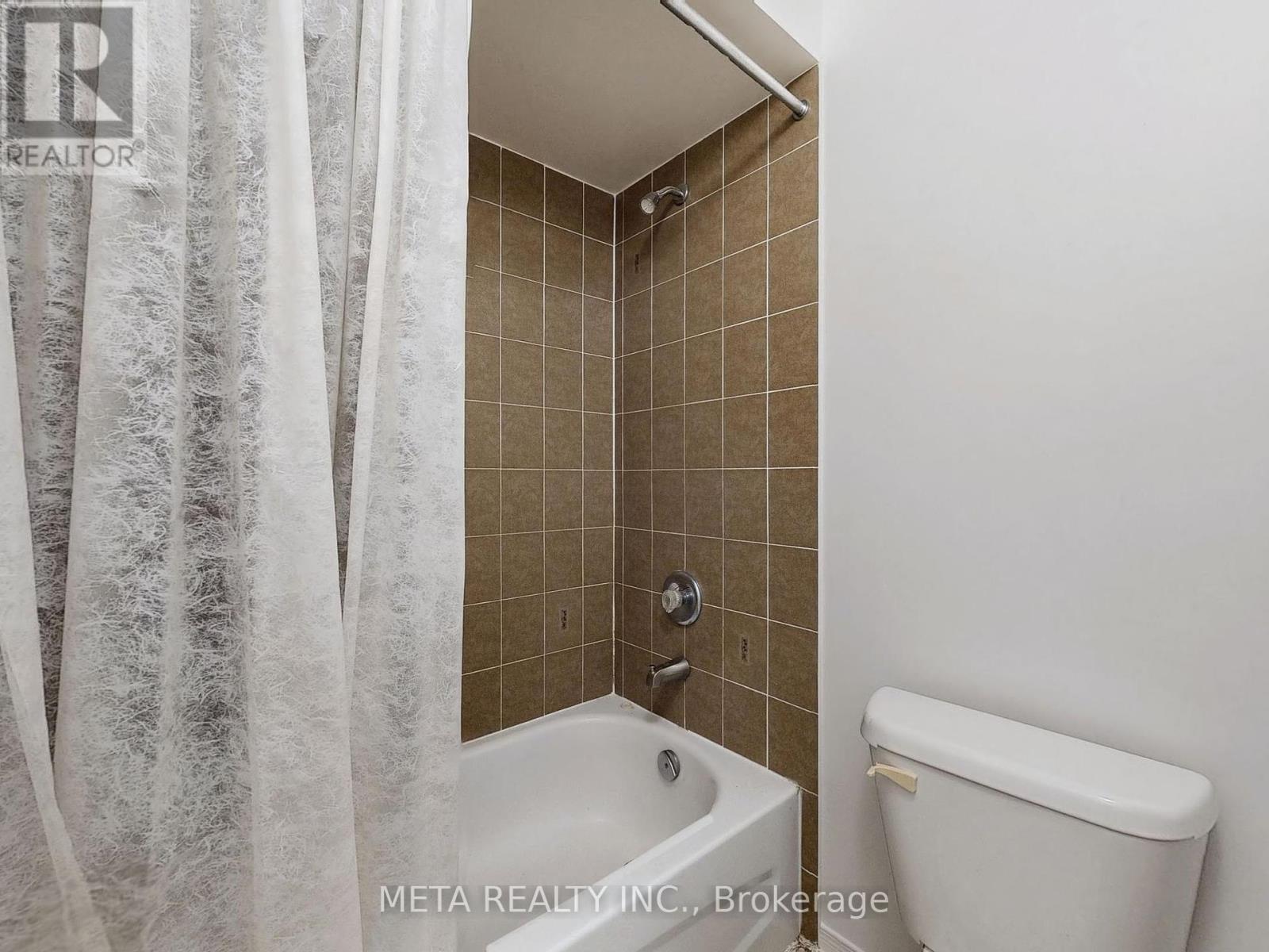 84 Odoardo Di Santo Circle, Toronto, Ontario  M3L 0E8 - Photo 12 - W12114562