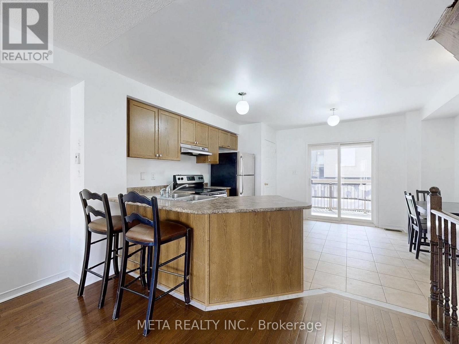 84 Odoardo Di Santo Circle, Toronto, Ontario  M3L 0E8 - Photo 3 - W12114562