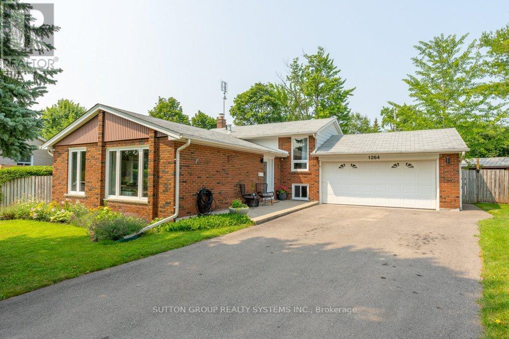 1264 LANDFAIR CRESCENT, Oakville, Ontario