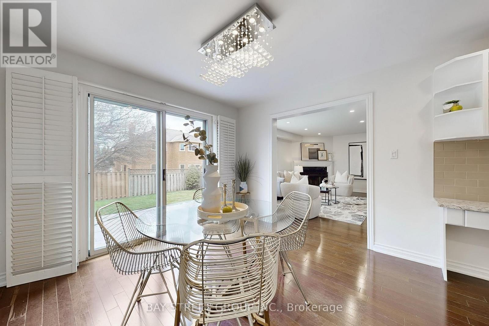 4814 Rathkeale Road, Mississauga, Ontario  L5V 1H3 - Photo 19 - W12114583