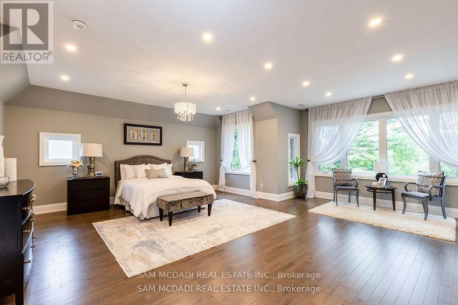 1285 Mineola Gardens, Mississauga (Mineola), Ontario  L5G 3Y5 - Photo 18 - W12114610