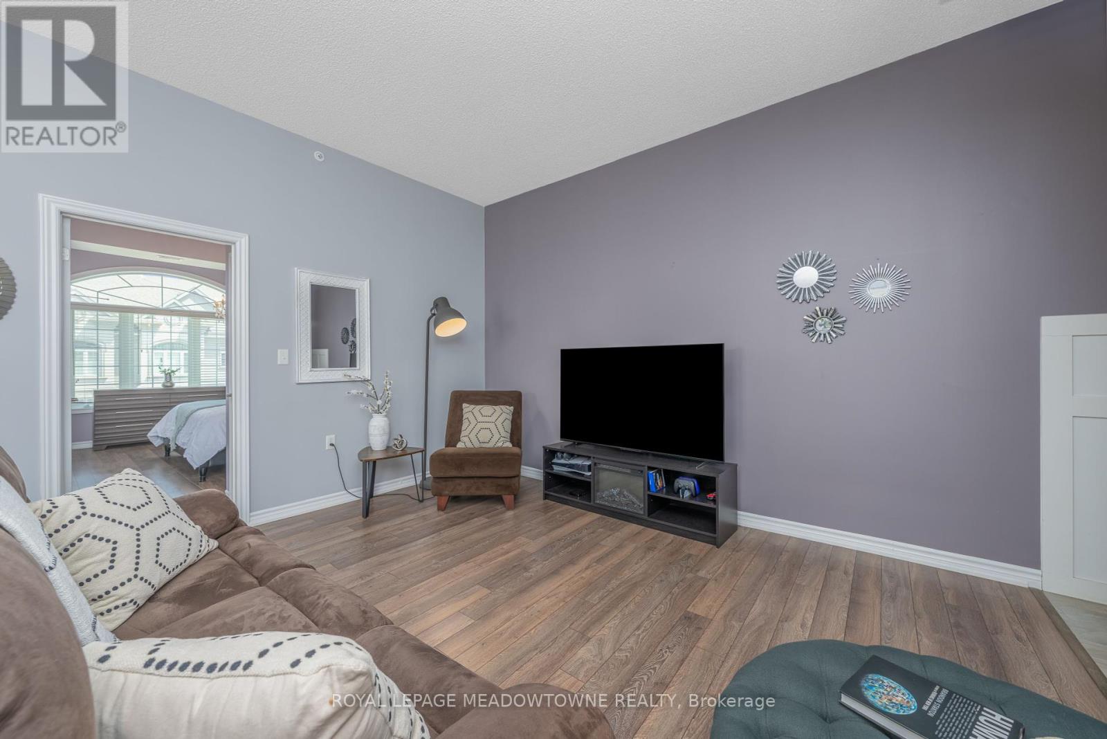 415 - 1440 Main Street E, Milton (De Dempsey), Ontario  L9T 8W3 - Photo 6 - W12114638