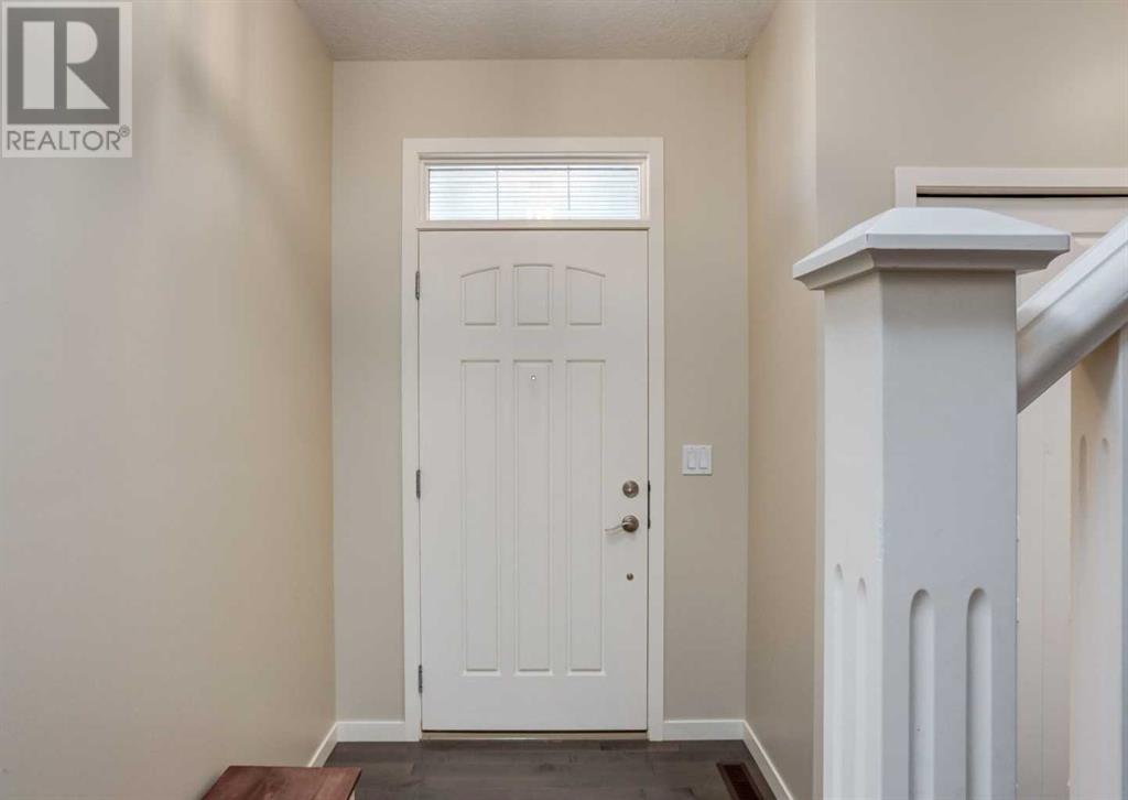 87 Cranarch Terrace Se, Calgary, Alberta  T3M 1Z1 - Photo 2 - A2215762
