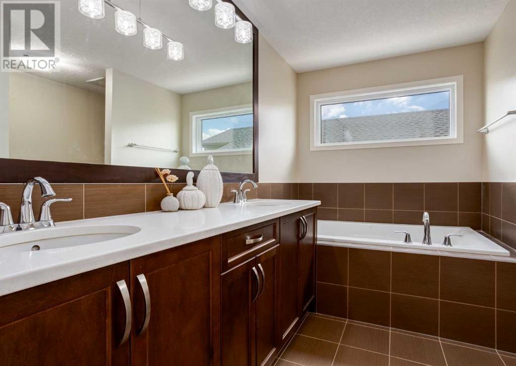 87 Cranarch Terrace Se, Calgary, Alberta  T3M 1Z1 - Photo 30 - A2215762