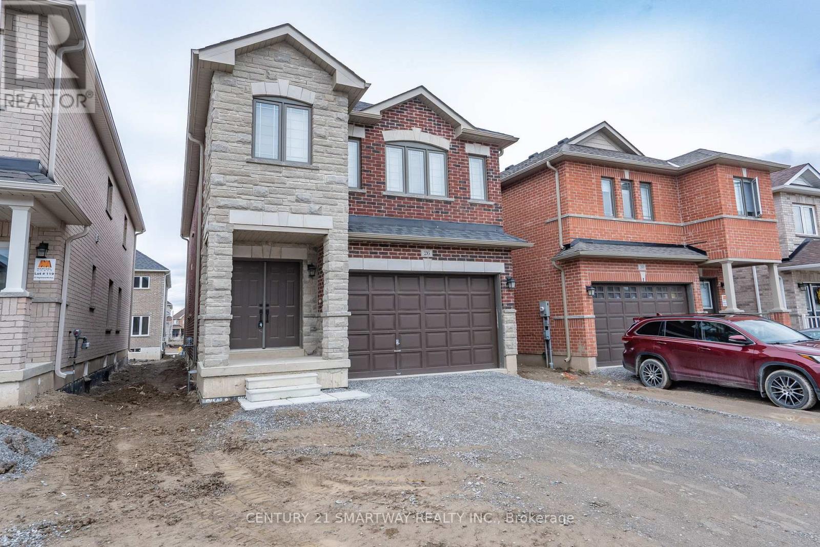 26 Huntsworth Avenue, Thorold, Ontario  L2V 5G7 - Photo 2 - X12114530