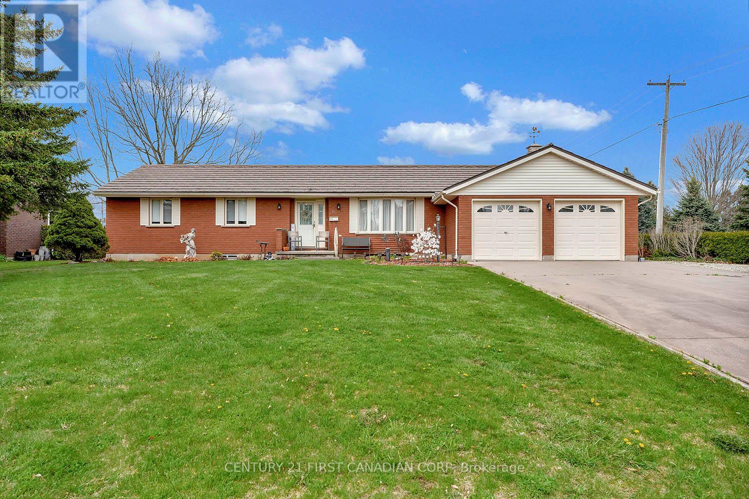 16 BROADVIEW DRIVE, Brant, Ontario