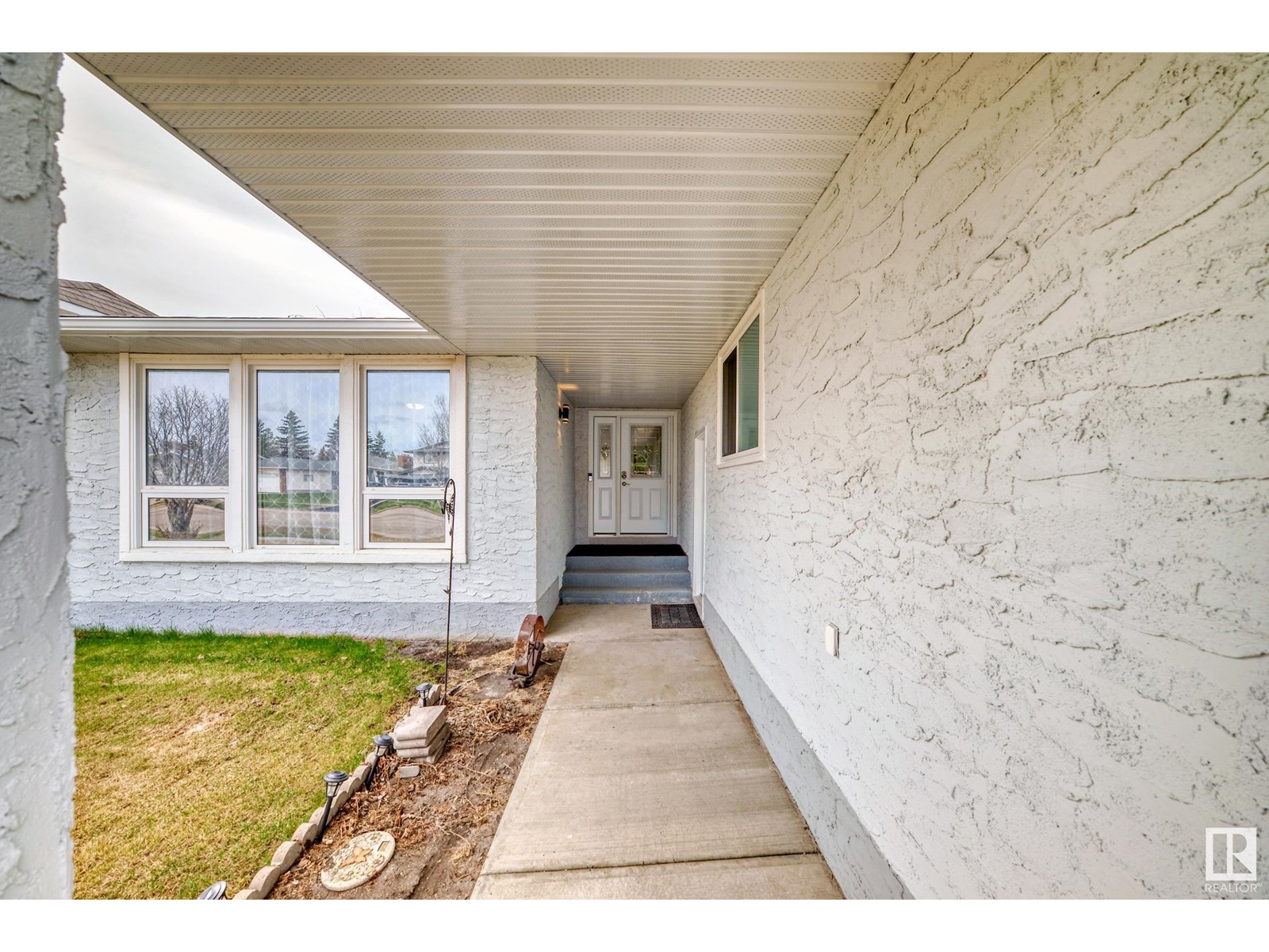 12 Millgrove Dr, Spruce Grove, Alberta  T7X 2M2 - Photo 3 - E4433556
