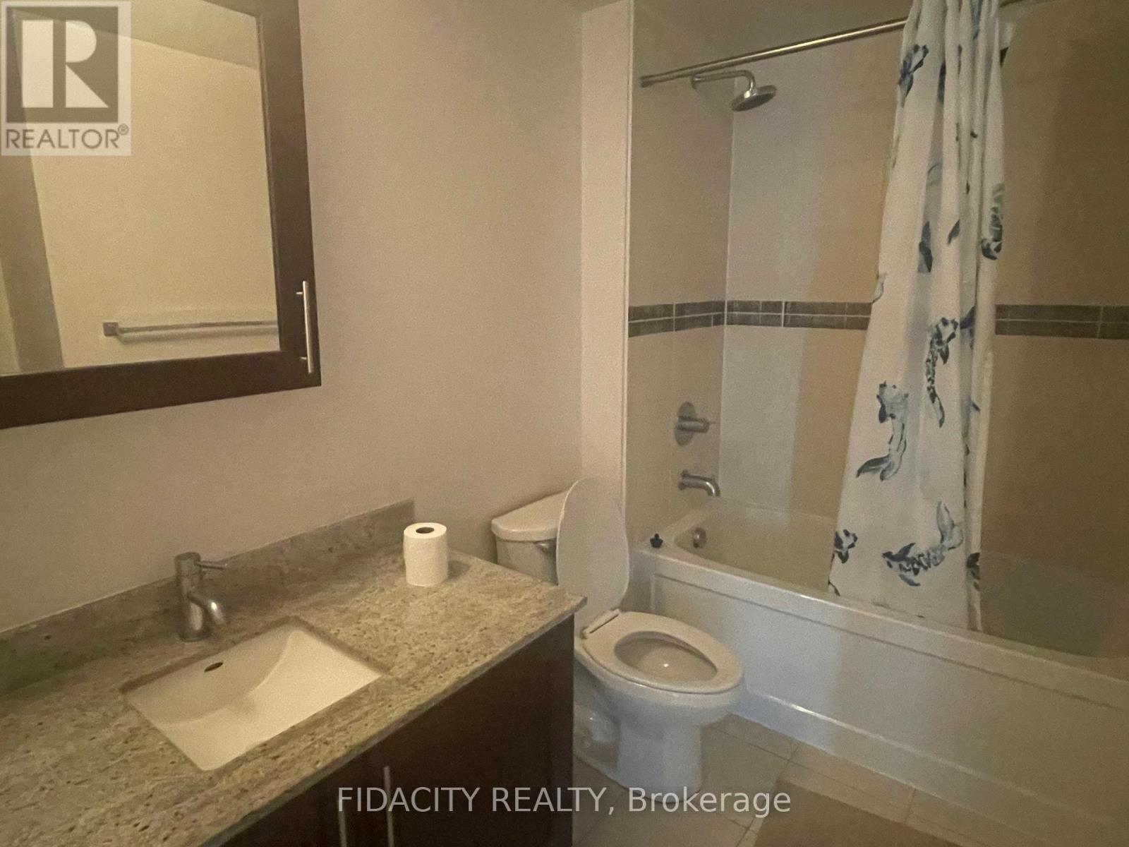 1004 - 242 Rideau Street, Ottawa, Ontario  K1N 0B7 - Photo 6 - X12114708