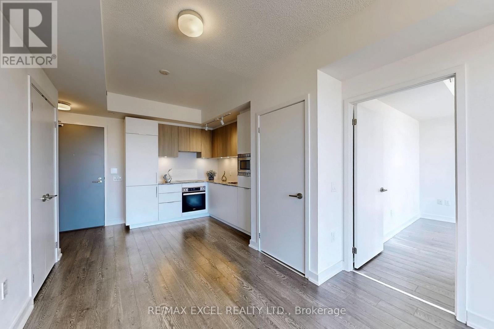 3007 - 50 O'neill Drive, Toronto, Ontario  M3C 0R1 - Photo 8 - C12114565