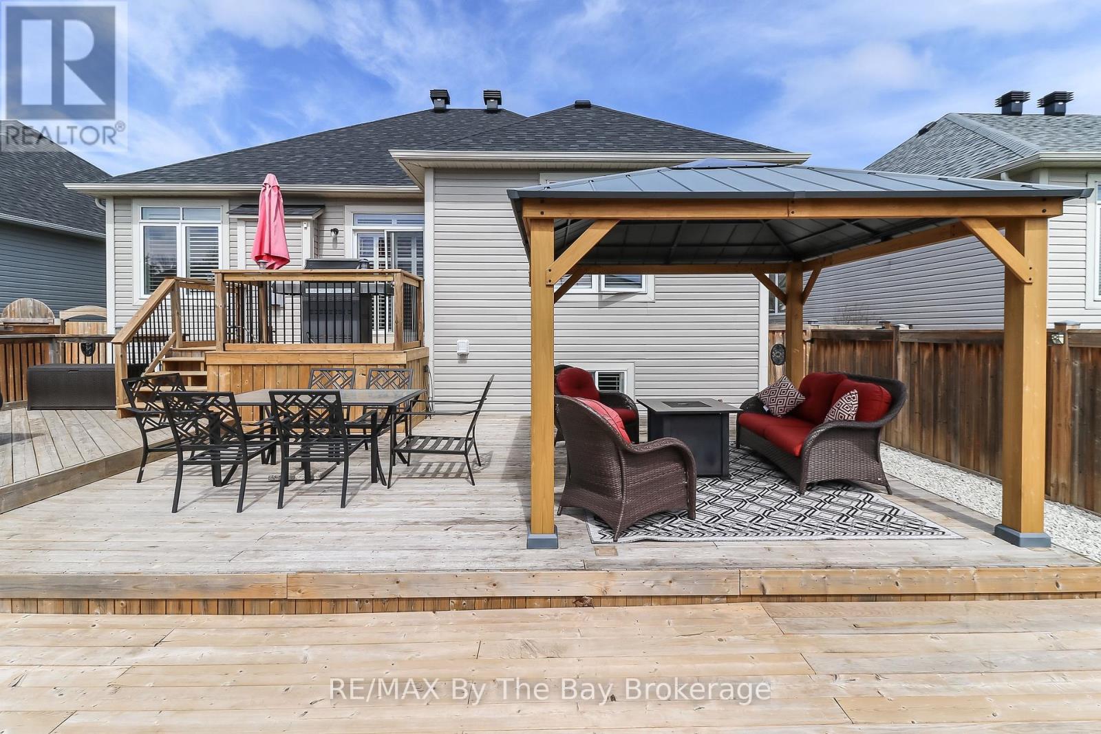 9 Broadpoint Street, Wasaga Beach, Ontario  L9Z 3B8 - Photo 26 - S12114684
