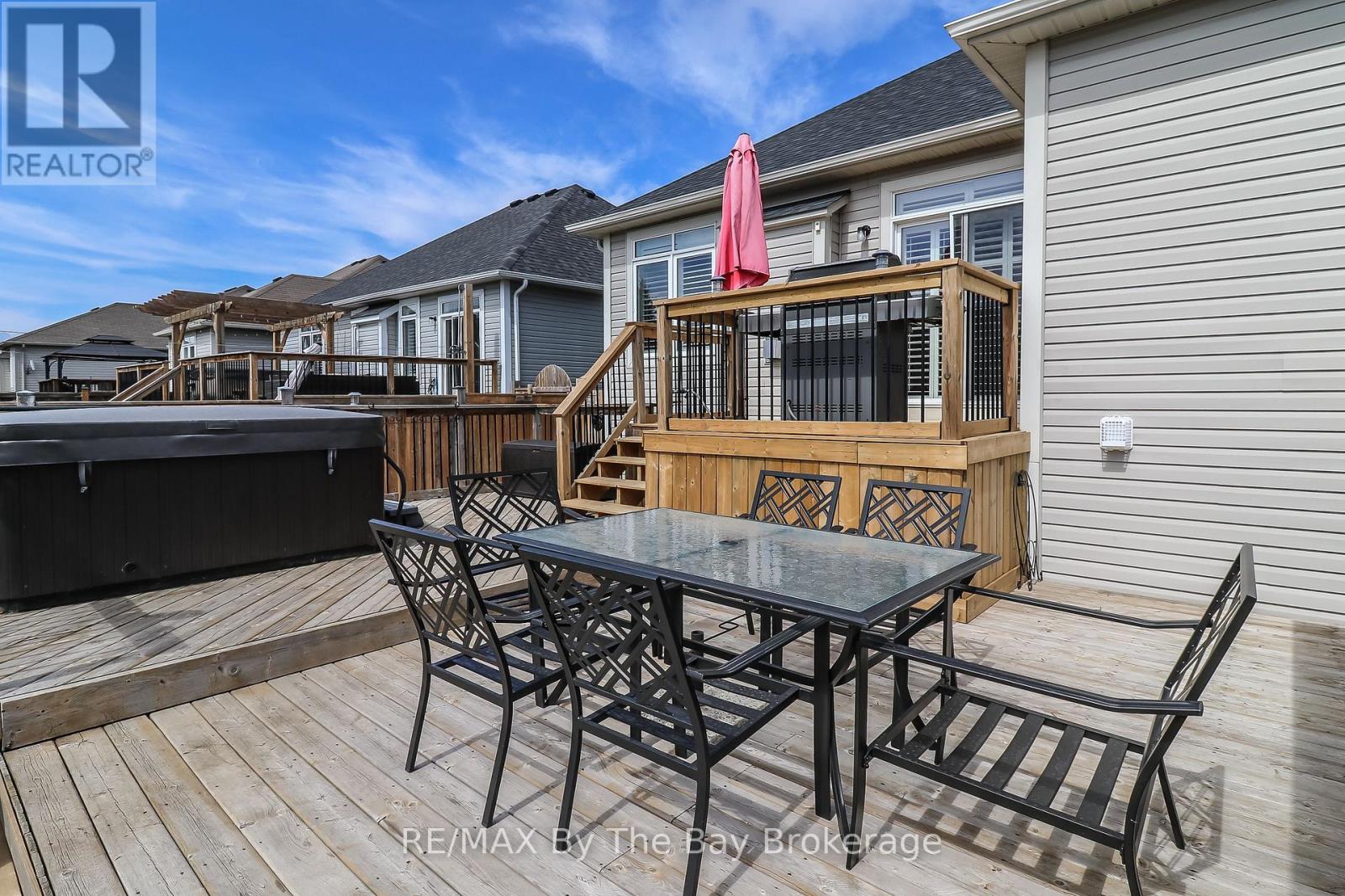 9 Broadpoint Street, Wasaga Beach, Ontario  L9Z 3B8 - Photo 28 - S12114684