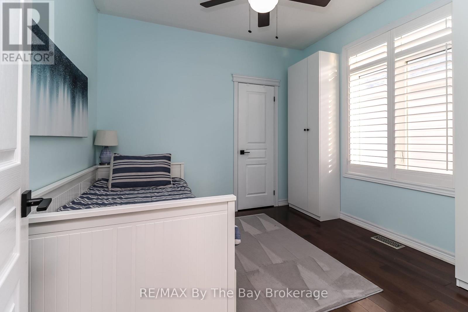 9 Broadpoint Street, Wasaga Beach, Ontario  L9Z 3B8 - Photo 33 - S12114684