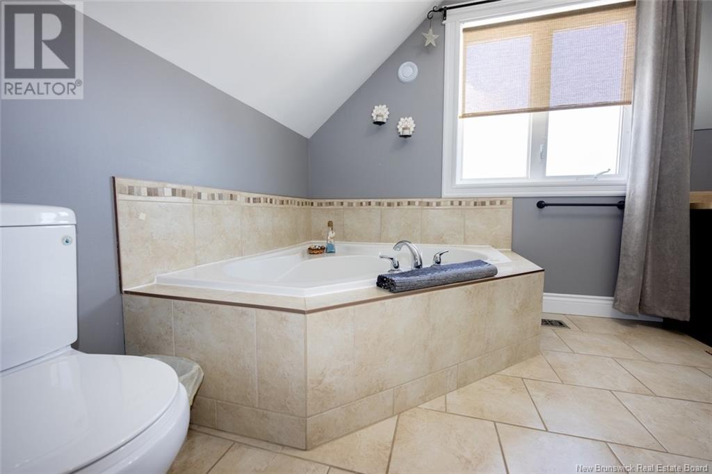 16 Howe Crescent, Oromocto, New Brunswick  E2V 4M5 - Photo 22 - NB117479