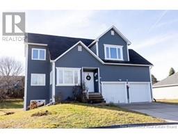 16 Howe Crescent, Oromocto, New Brunswick