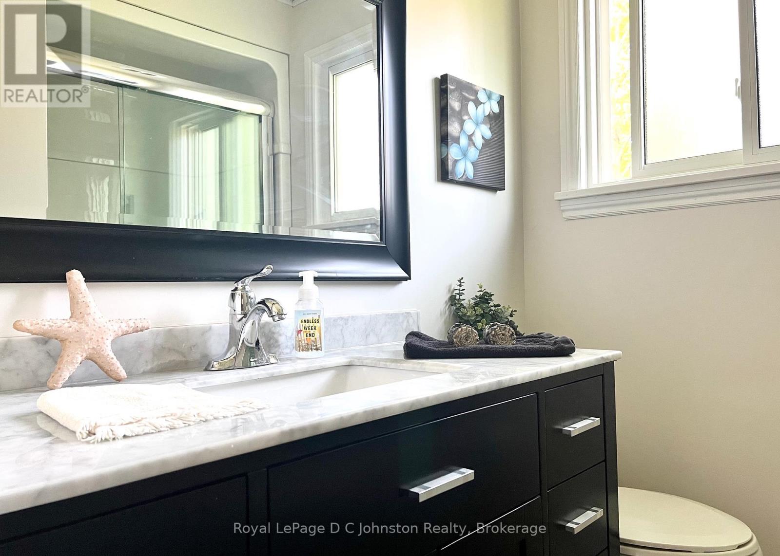 308 Tyendinaga Drive, Saugeen Shores, Ontario  N0H 2L0 - Photo 26 - X12114647