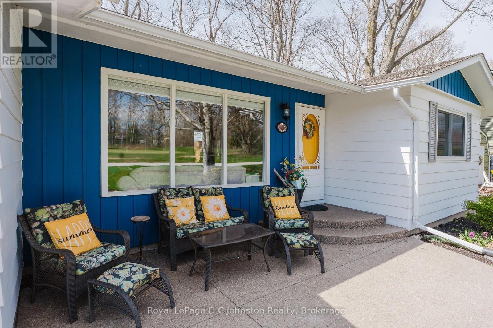 Property at 308 TYENDINAGA DRIVE image 4