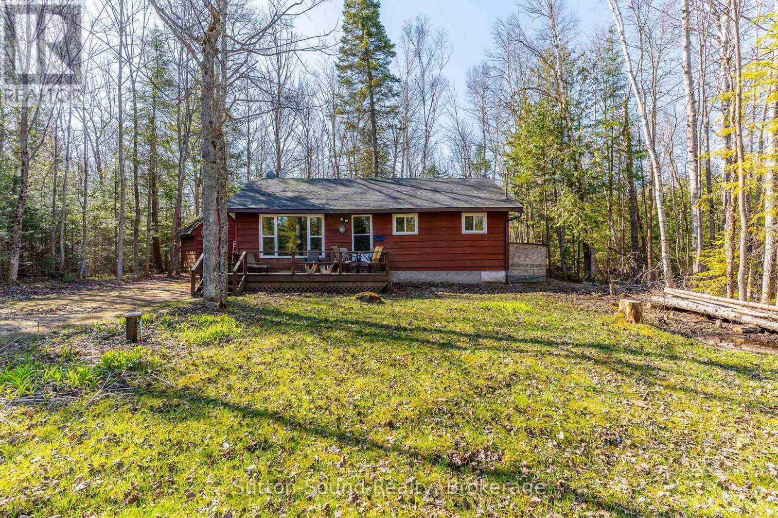 44 Roth Drive, South Bruce Peninsula, Ontario  N0H 2T0 - Photo 36 - X12114685
