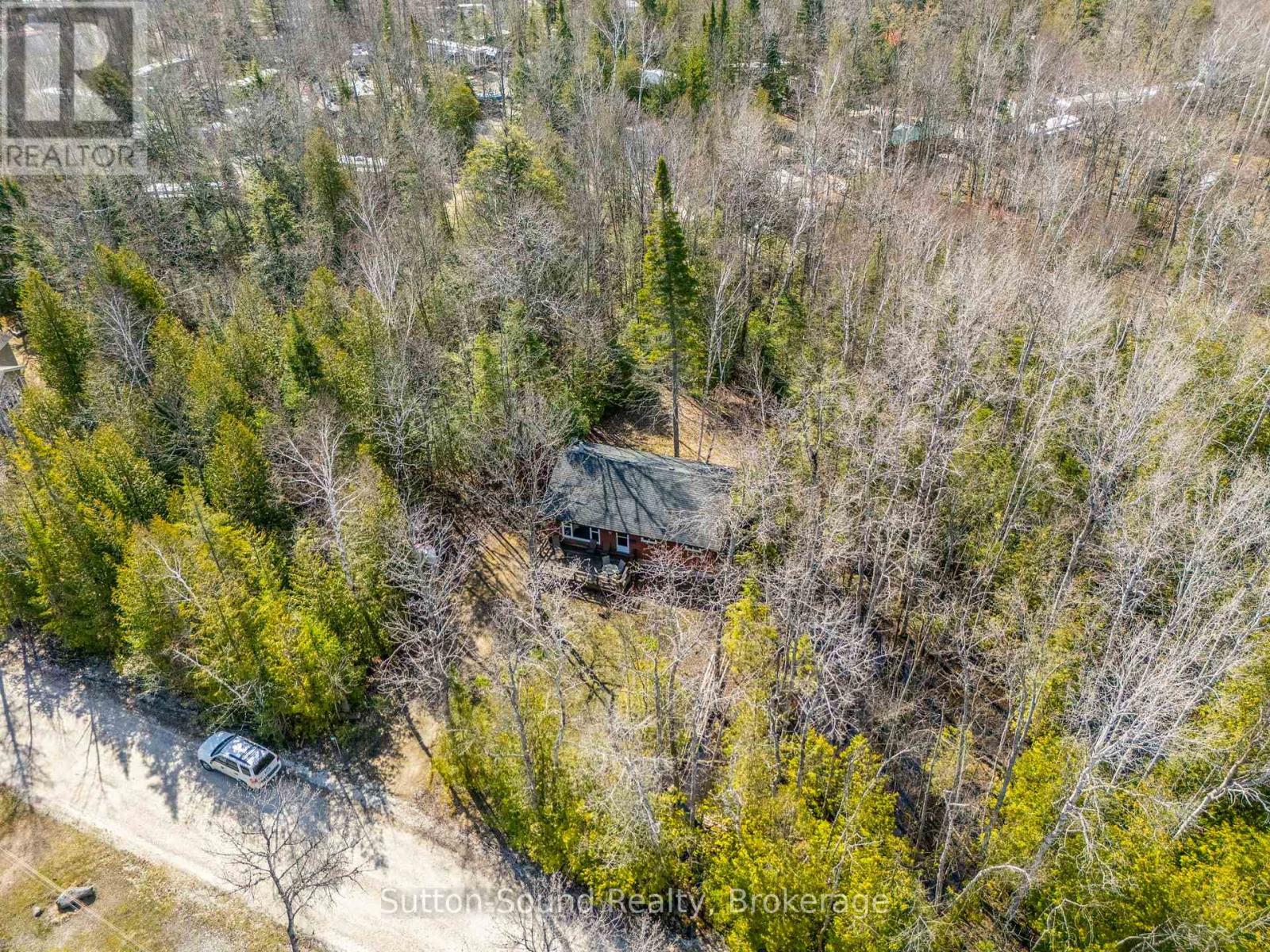 44 Roth Drive, South Bruce Peninsula, Ontario  N0H 2T0 - Photo 40 - X12114685