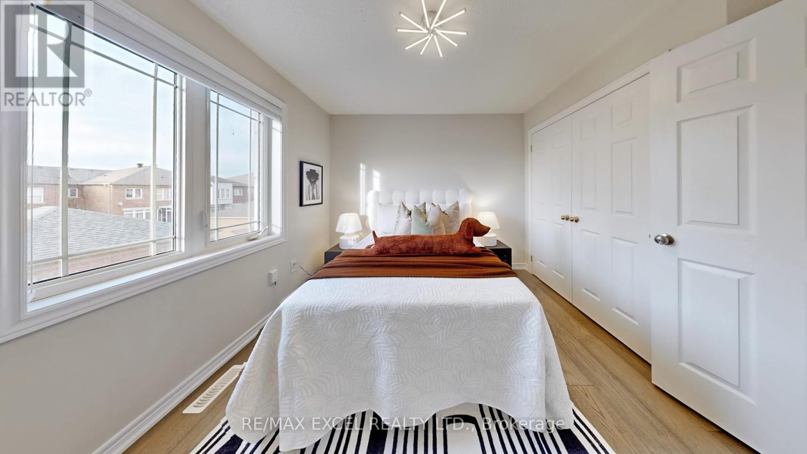 11 Unity Gardens Drive, Markham (Village Green-South Unionville), Ontario  L3R 5R6 - Photo 40 - N12114525