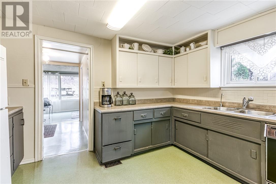 140 Armstrong Road, Coniston, Ontario  P0M 1M0 - Photo 5 - 2121945