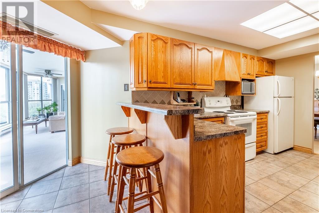 265 Westcourt Place Unit# 907, Waterloo, Ontario  N2L 6E4 - Photo 15 - 40723079