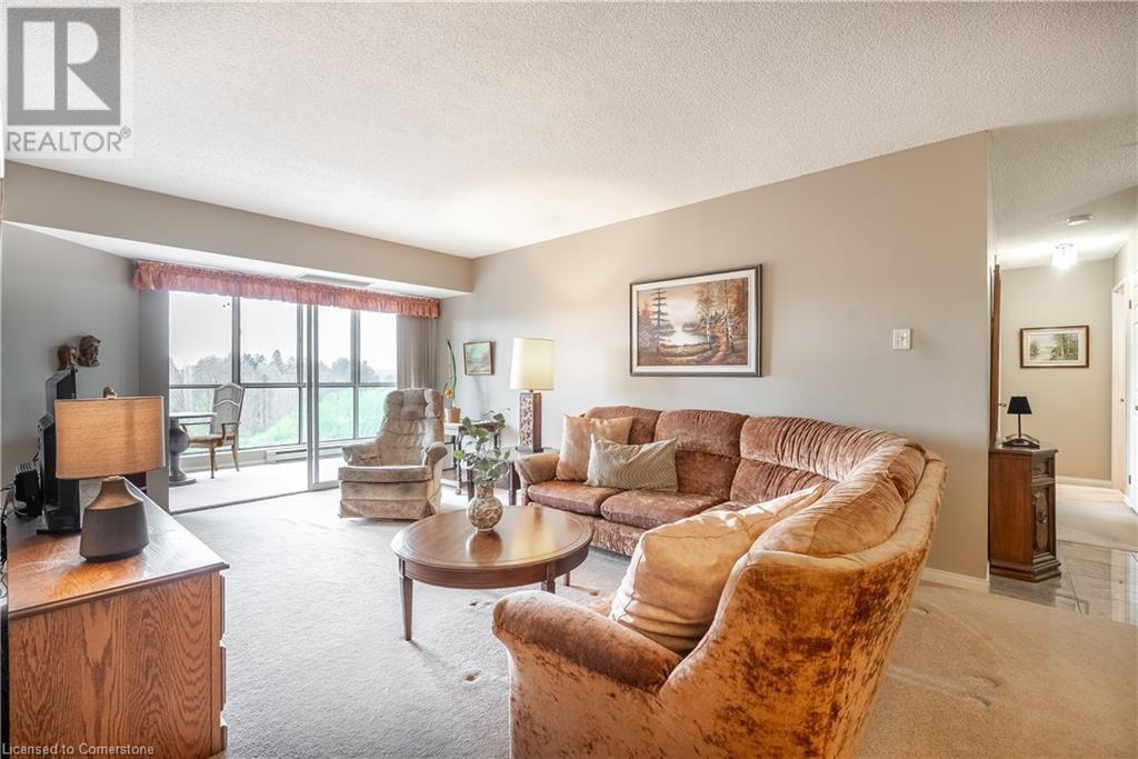 265 Westcourt Place Unit# 907, Waterloo, Ontario  N2L 6E4 - Photo 3 - 40723079