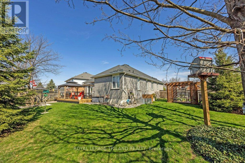 865 Barclay Road, London, Ontario  N6K 4K6 - Photo 47 - X12114725