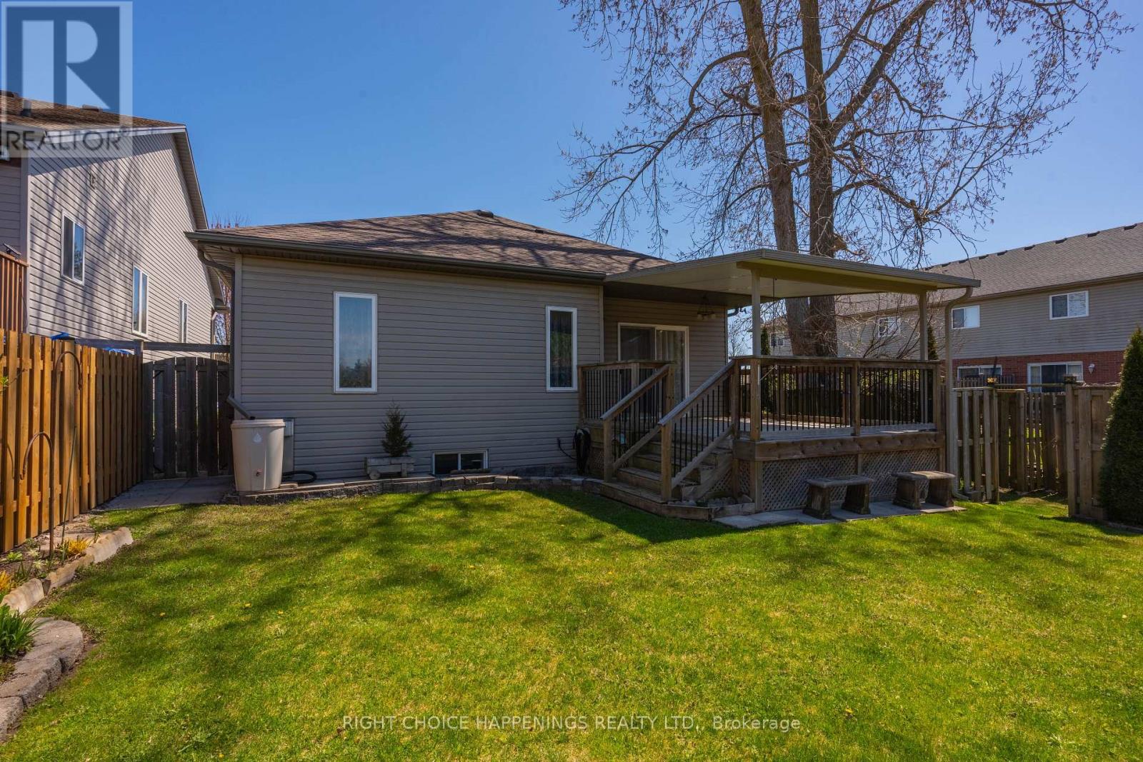 Property at 347 OAKCREST AVENUE image 5