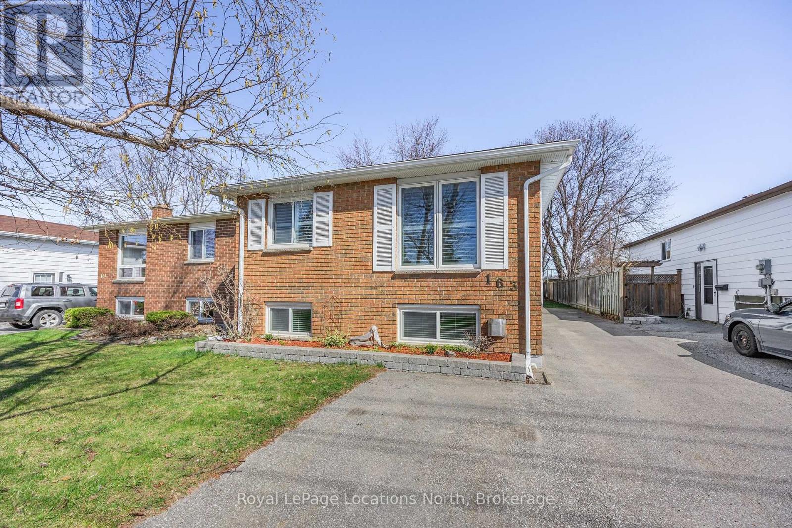163 COLLINS STREET, Collingwood, Ontario