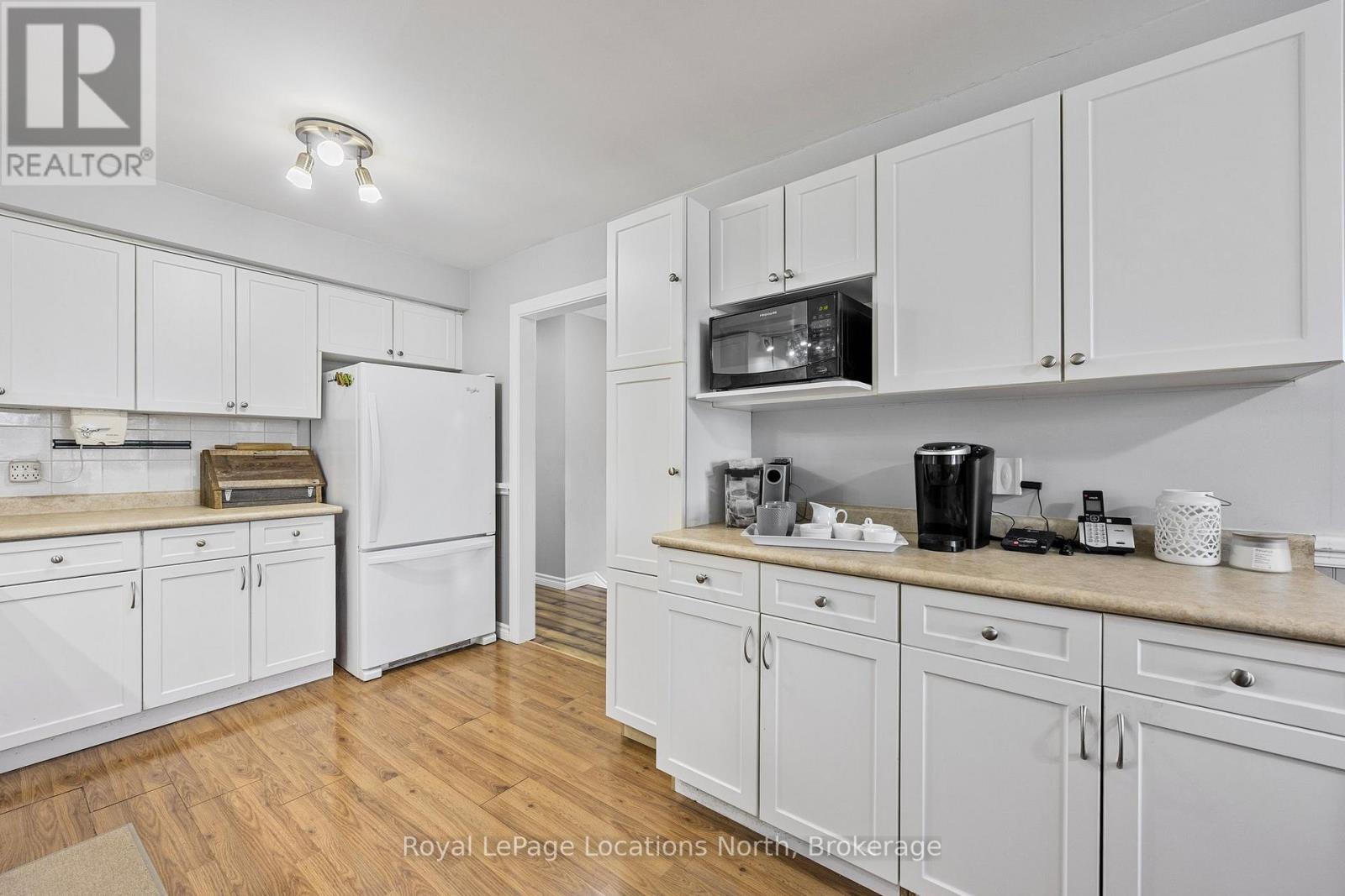 Property at 163 COLLINS STREET image 5